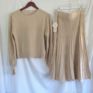 Nanette Lepore Shimmery Cream Pleated Skirt Set